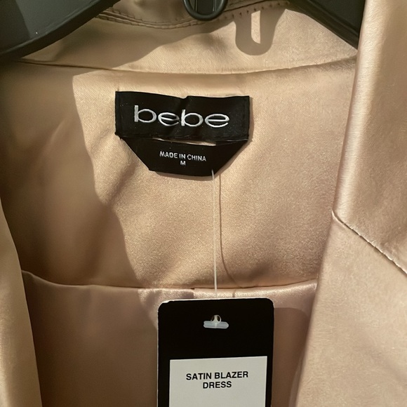 Champagne satin blazer dress - Picture 6 of 9